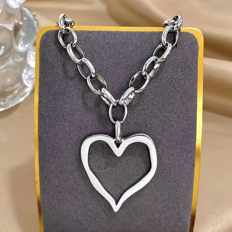 Heart Stainless Steel Vintage Exaggerating Heart-shapaed Necklace Jewelry/Accessories