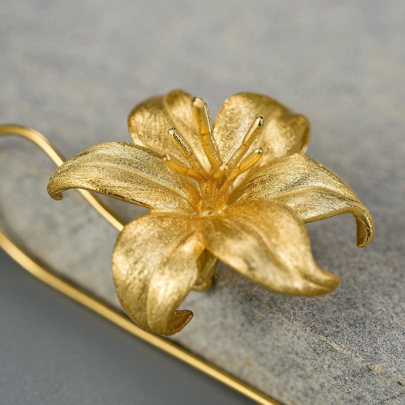 Female lily sterling silver S925 earrings Jewelry/Accessories