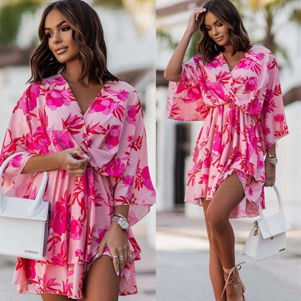 Fashion Print V-Neck Doll Sleeve Loose Cake Dress Women's Garments Apparel / Clothing