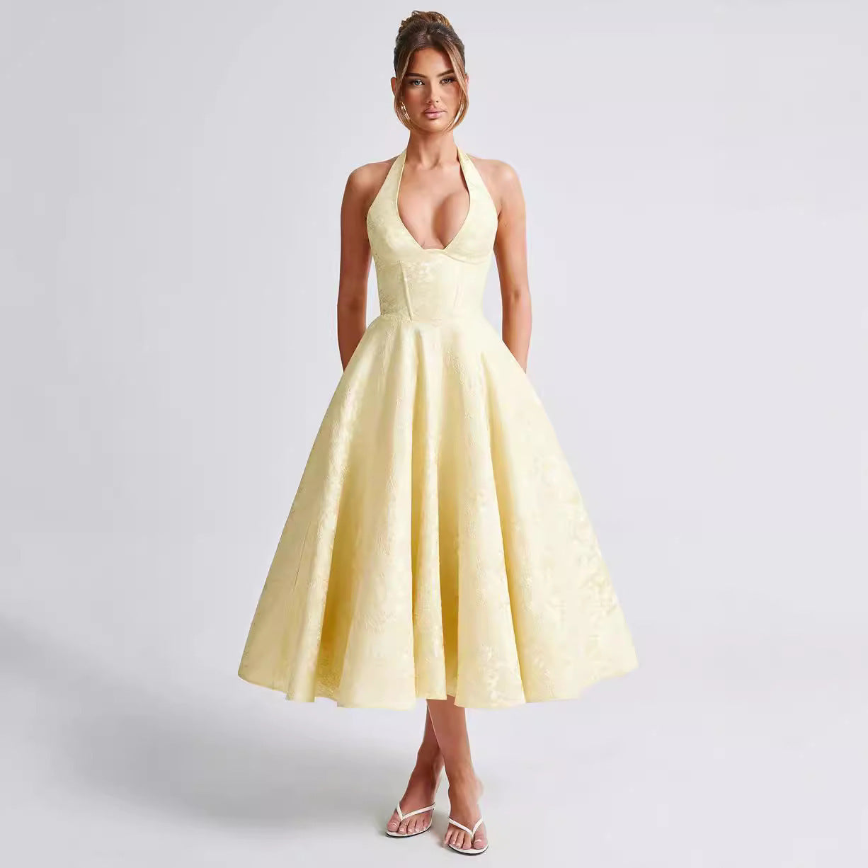 V-neck Halter Sleeveless Jacquard Lace-up Waist Vacation Style Long Senior Dress Women's Garments Apparel / Clothing