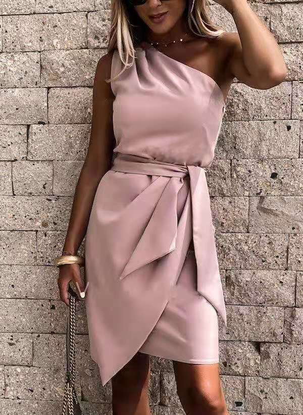 Spring And Summer Models Solid Color Sleeveless Slanted Shoulder Irregular Tie Party Dress Women's Garments Apparel / Clothing