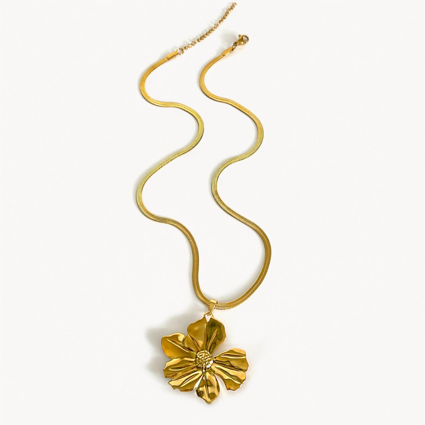 Fashion Exaggerated Cold Style Stainless Steel Large Flower Pendant Necklace Jewelry/Accessories