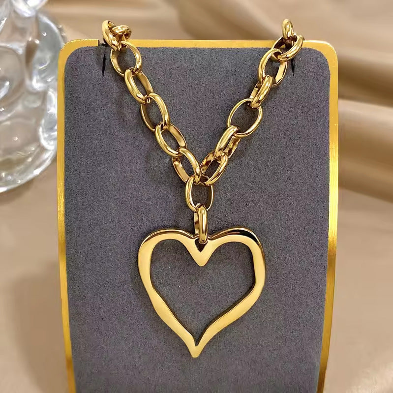 Heart Stainless Steel Vintage Exaggerating Heart-shapaed Necklace Jewelry/Accessories
