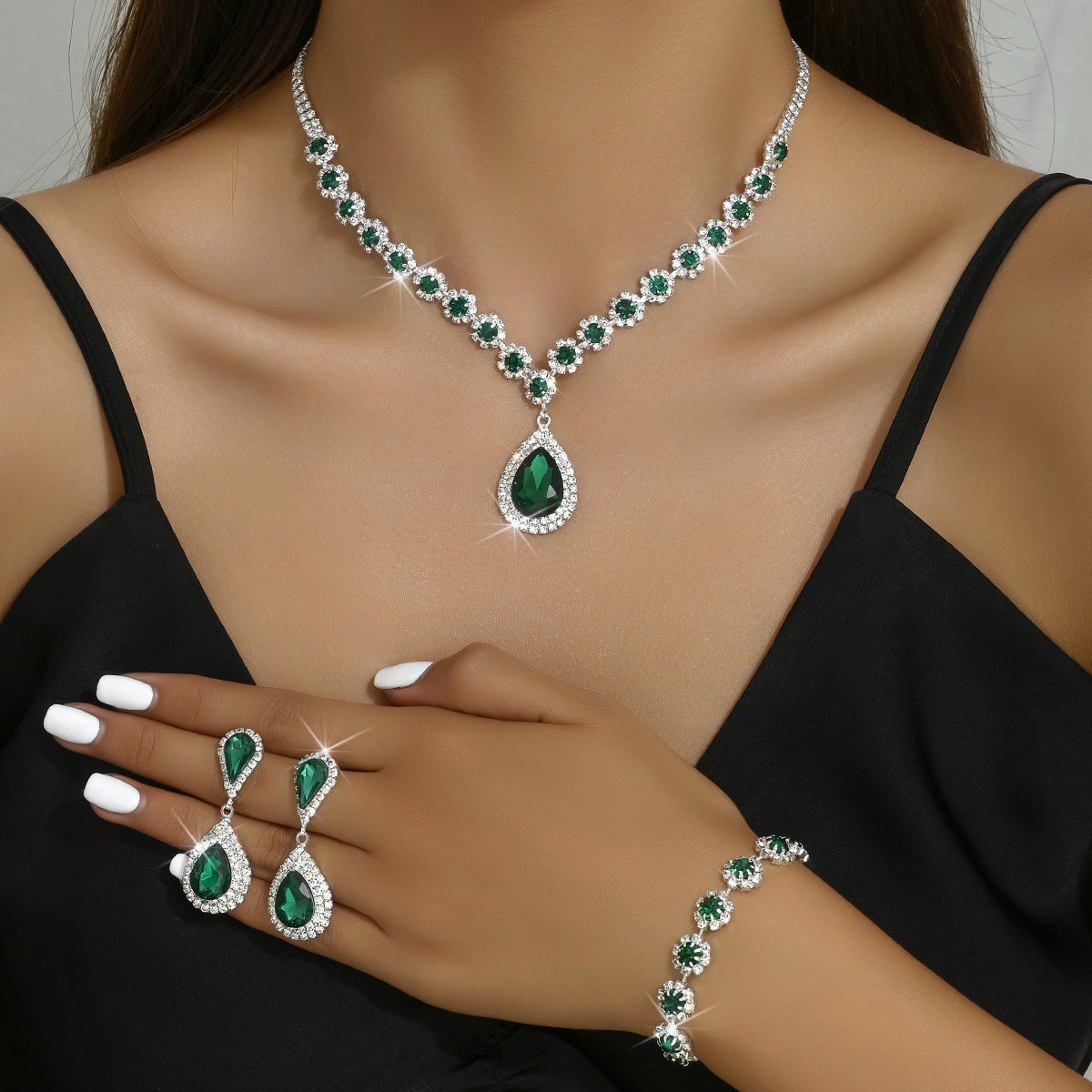 Fashion Jewelry Bridal Jewelry Suit Necklace Ear Stud Bracelet Three-piece Set Jewelry/Accessories