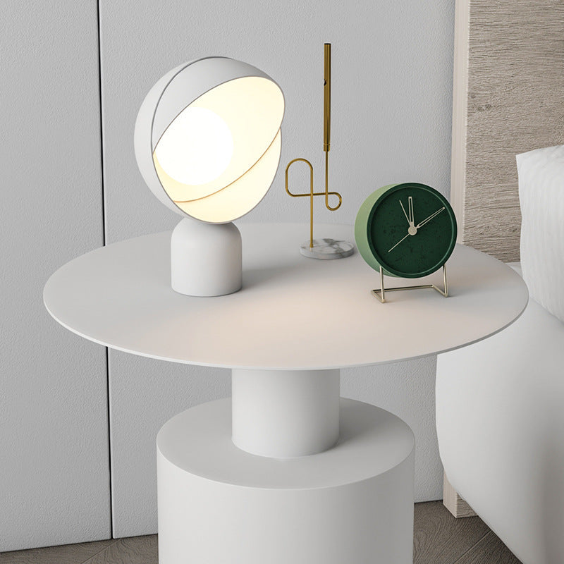 Fashion Personality Creative Bedside Table Wrought Iron Bedside Furniture