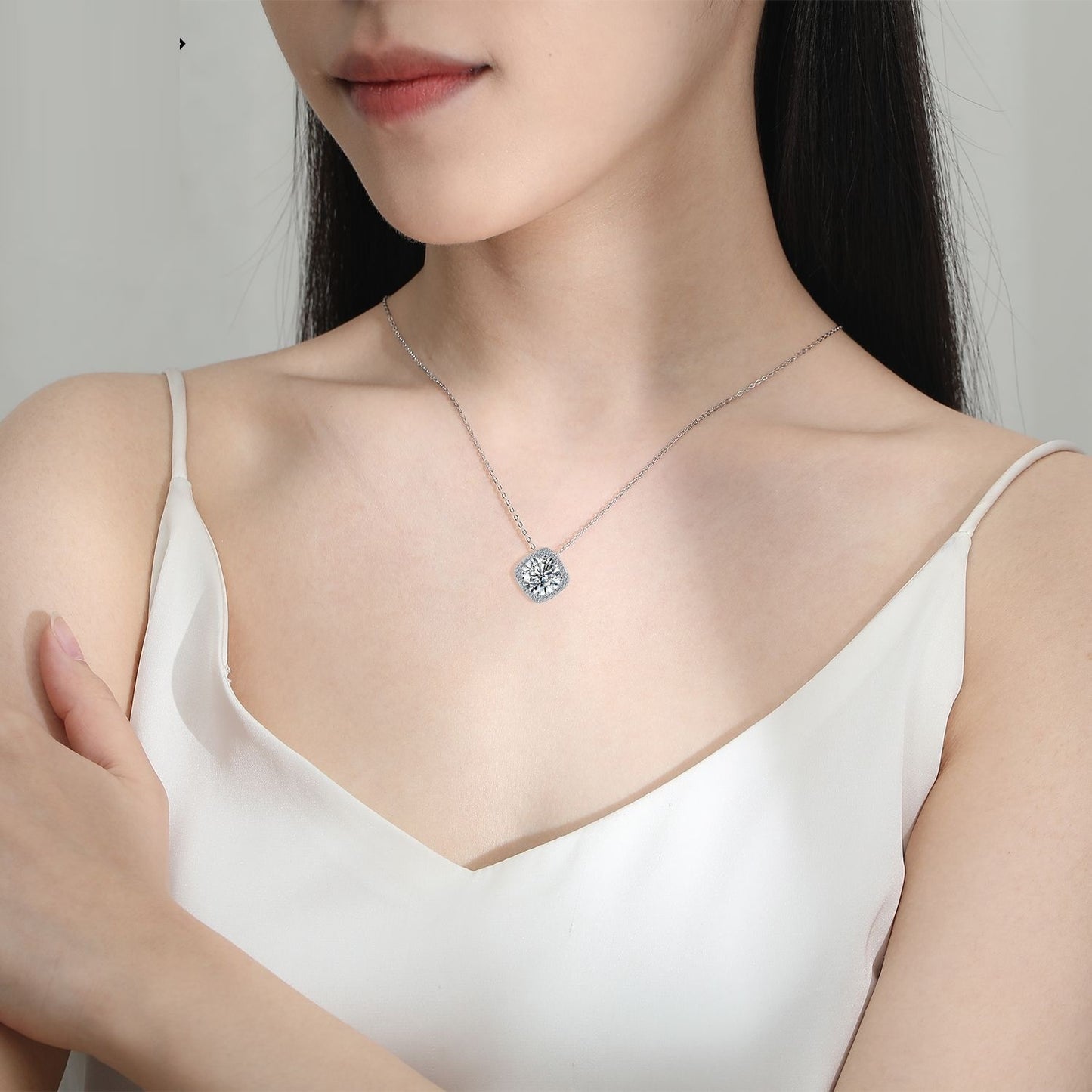 Best Seller In Europe And America Jewelry Bright Heart Square Model Necklace Jewelry/Accessories
