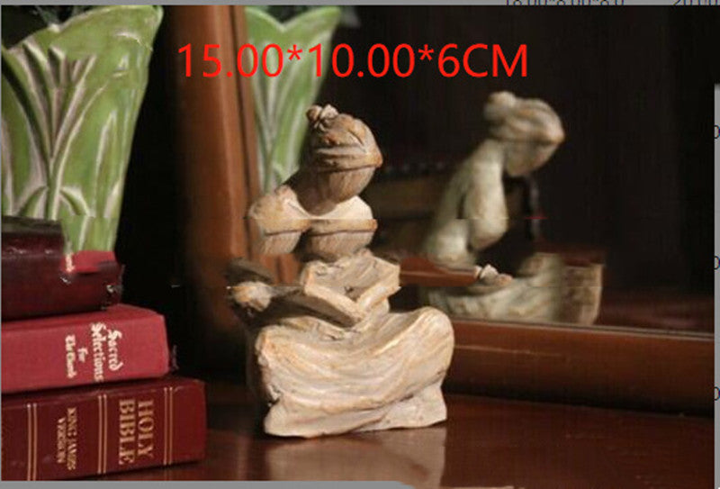 Wood Like Home Decoration Resin Ornaments