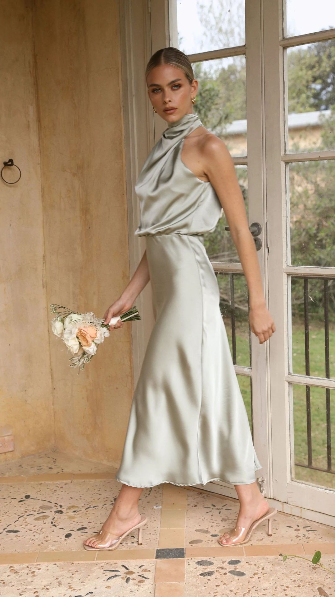 Sleeveless Halter Neck Dress Summer Fashion Temperament Evening Dresses For Women's Garments Apparel / Clothing