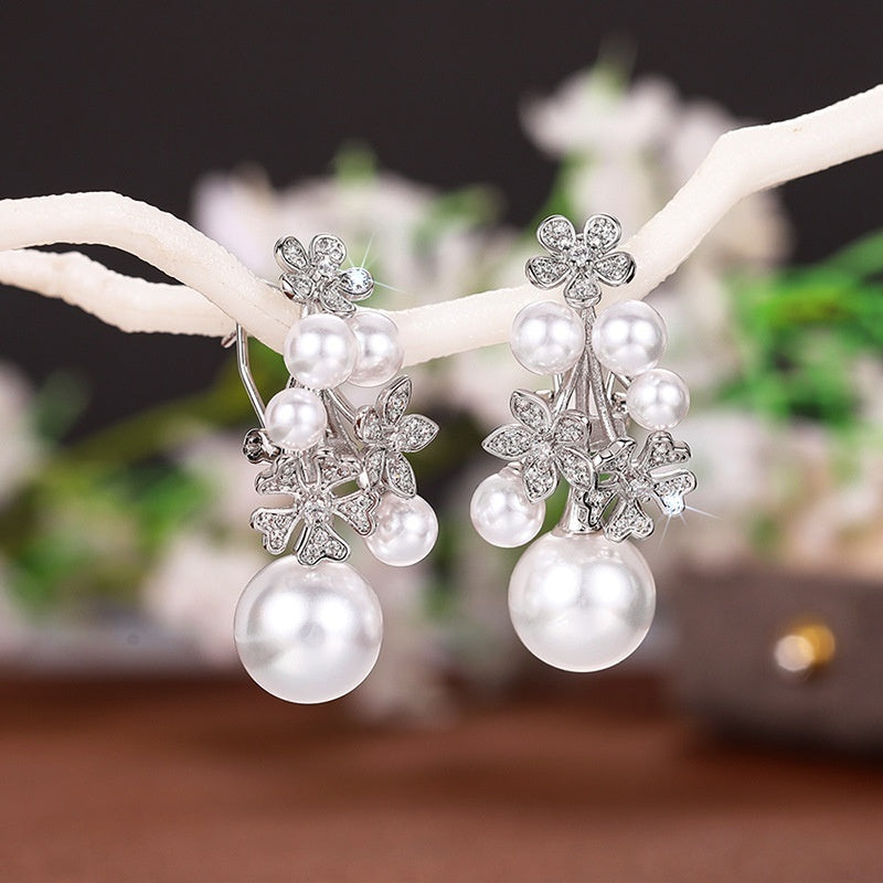 Women's Versatile Casual Pearl Flower Earrings Jewelry/Accessories