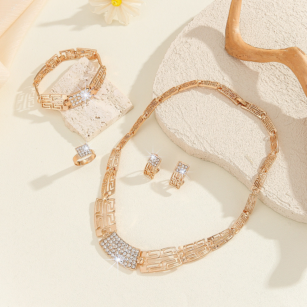 Women's Affordable Luxury Fashion Alloy Jewelry Set Jewelry/Accessories