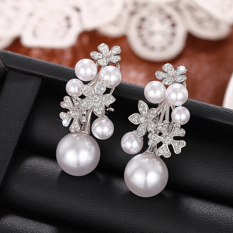 Women's Versatile Casual Pearl Flower Earrings Jewelry/Accessories