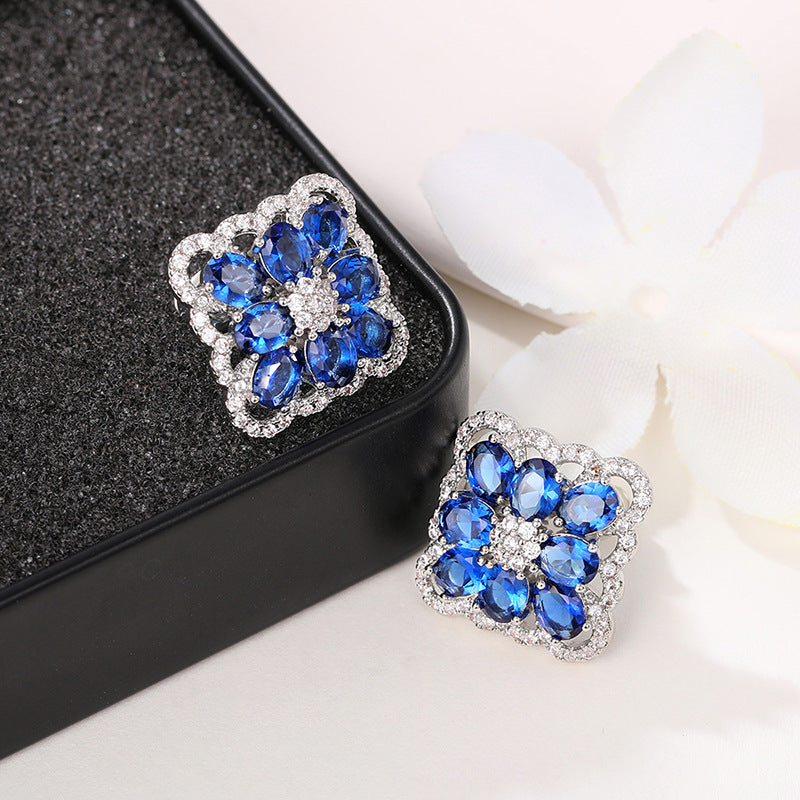 Personalized Design Exaggerated High Sense Unique Dignified Flowers All-match Ear Studs Jewelry/Accessories