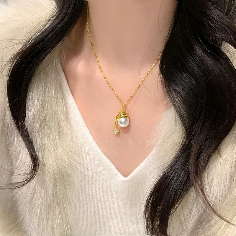 Romantic Pearl Christmas Hat XINGX Necklace Special-interest Design Exquisite Retro Affordable Luxury Clavicle Chain Jewelry/Accessories