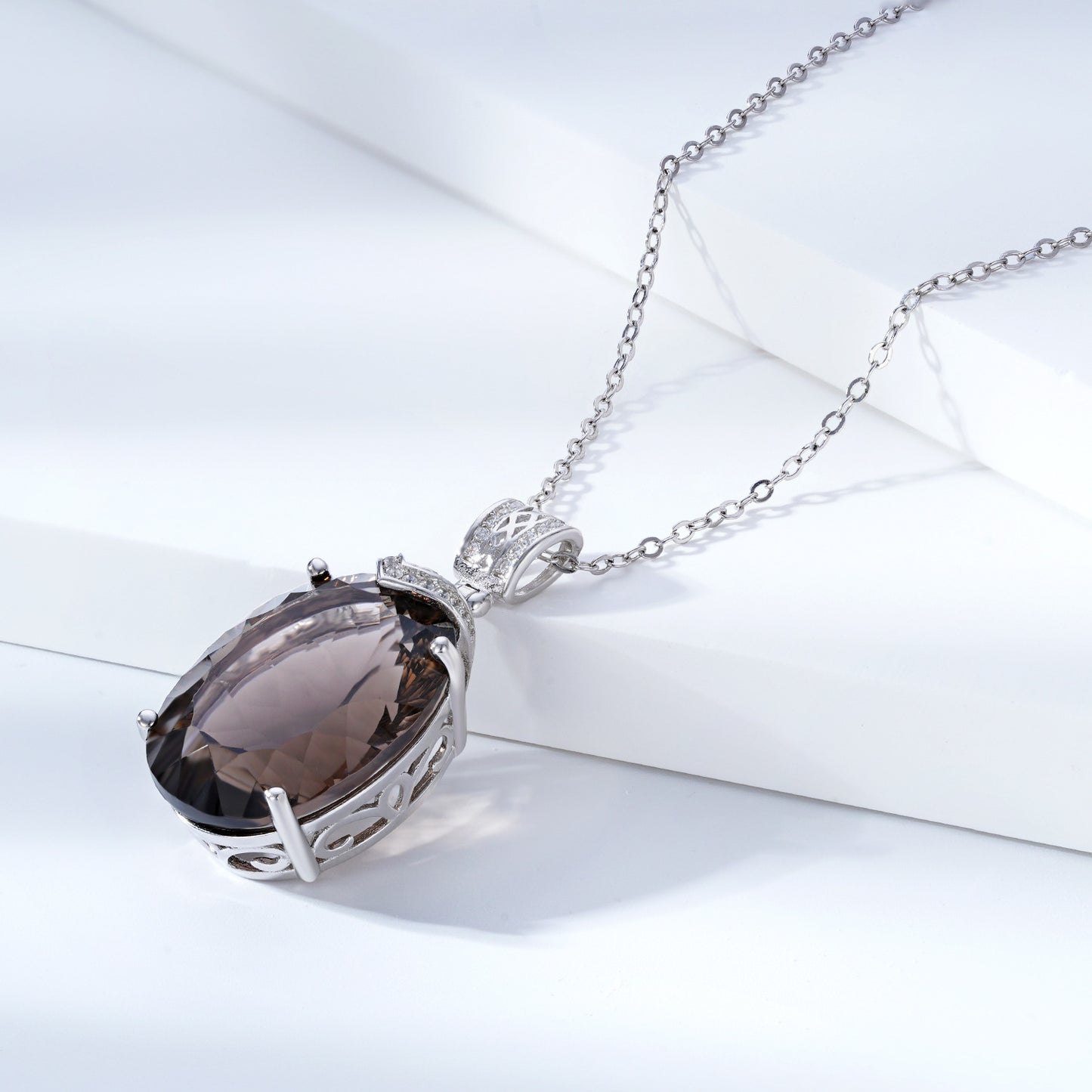 Luxury And High-grade Natural Tea Crystal Pendant Fashionable Design S925 Silver Inlaid Egg Shaped Gem Necklace Jewelry/Accessories