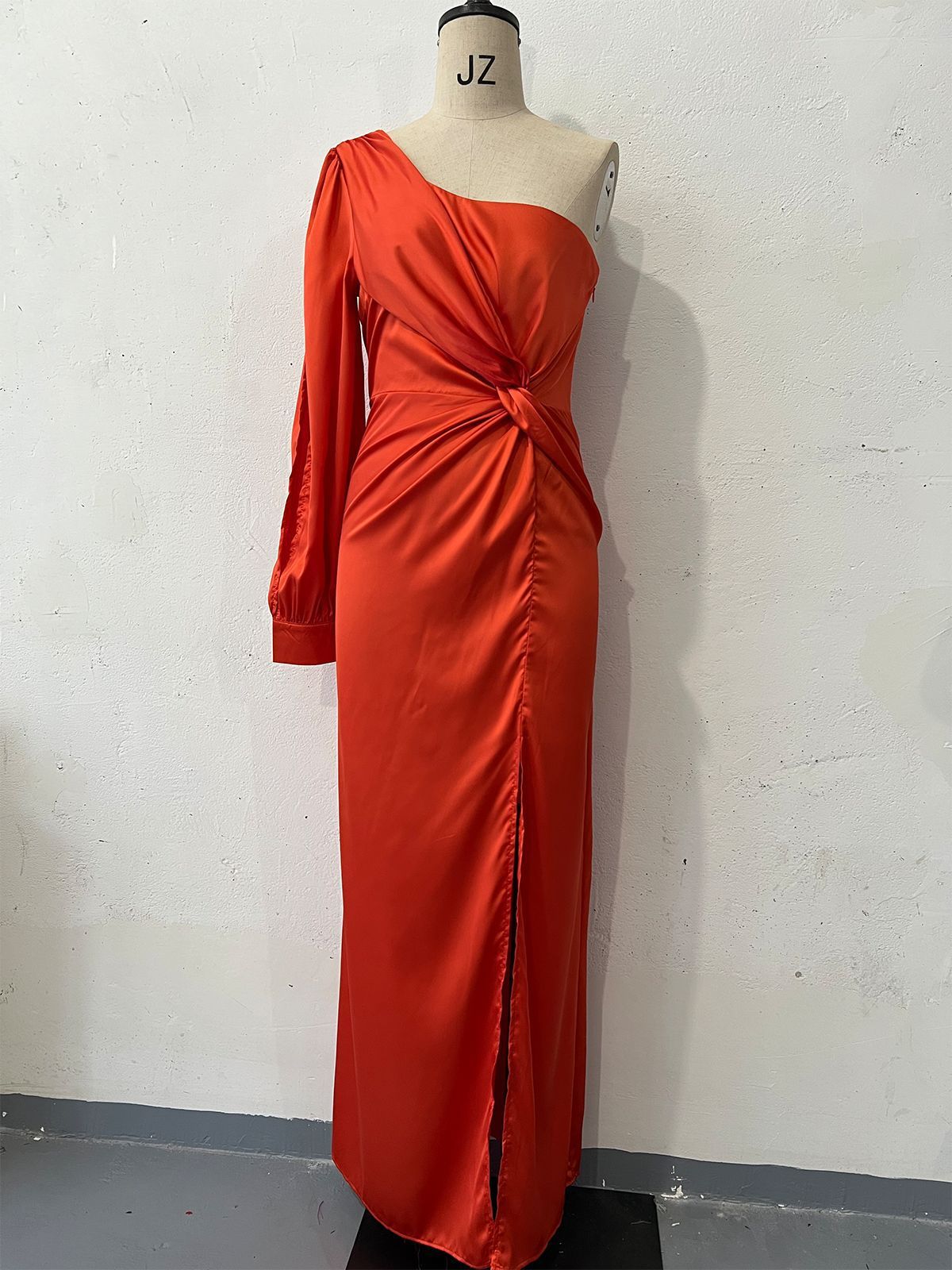 Women's One-shoulder Split Dress Ins Fashion Long-sleeved Slim Long Dresses Party Evening Women's Garments Apparel / Clothing