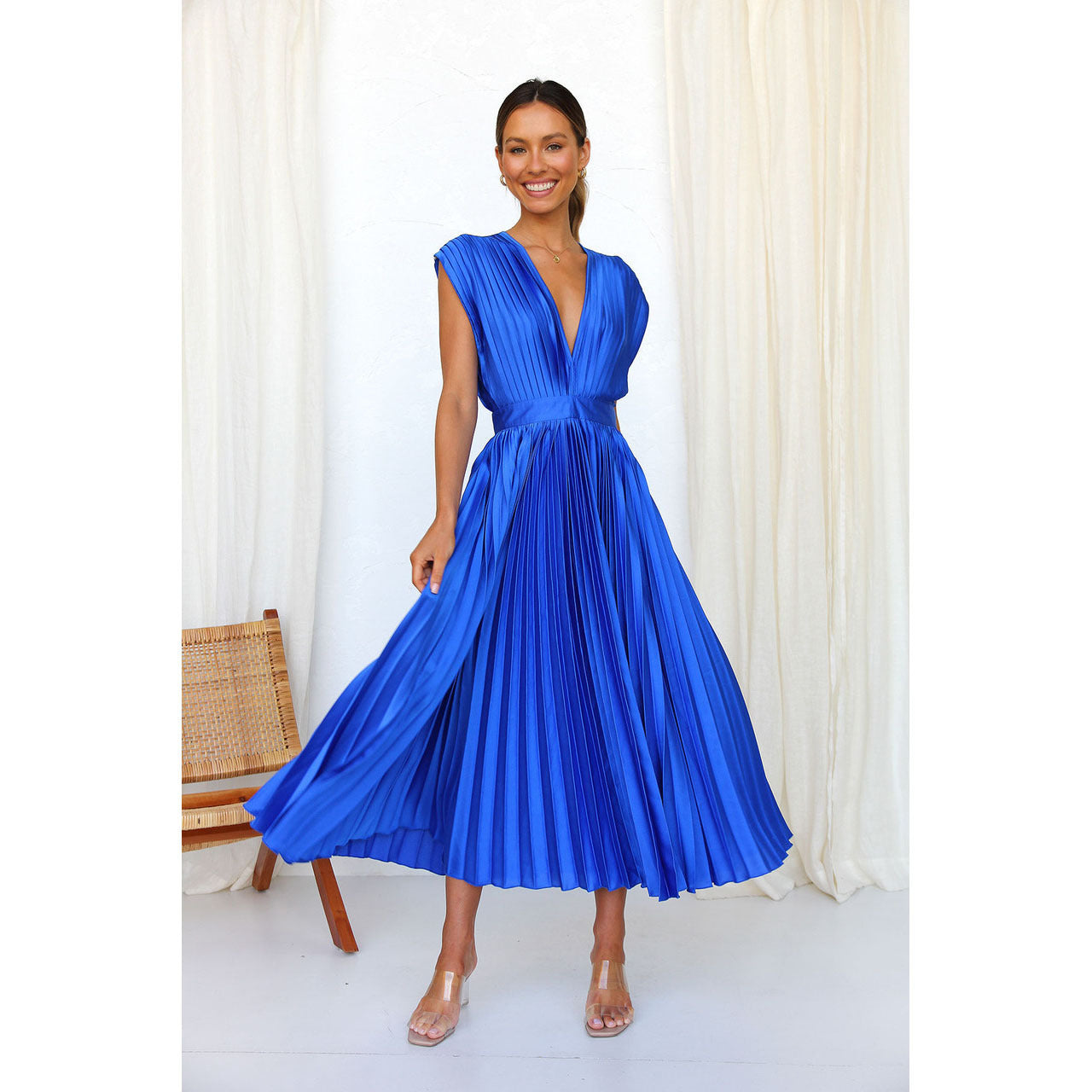 Summer V-neck Pleated Dress INS Fashion Casual Loose Zip Sleeveless Dresses For Women's Garments Apparel / Clothing