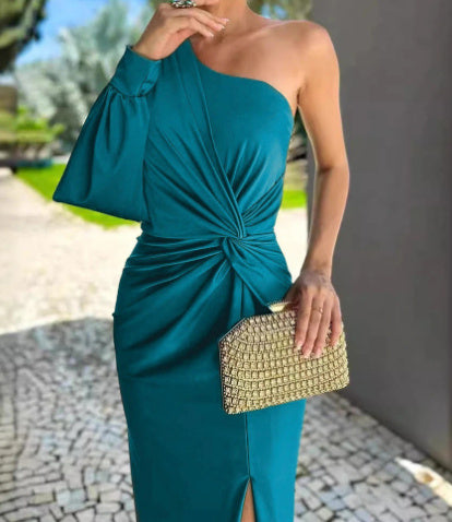 Women's Diagonal Shoulder Knot Split Solid Color Slim Fit Dress Women's Garments Apparel / Clothing