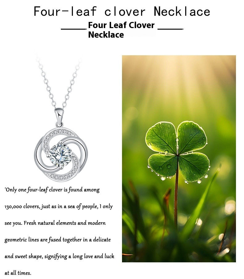 Personalized Design Ethereal Clover Clover Necklace Jewelry/Accessories