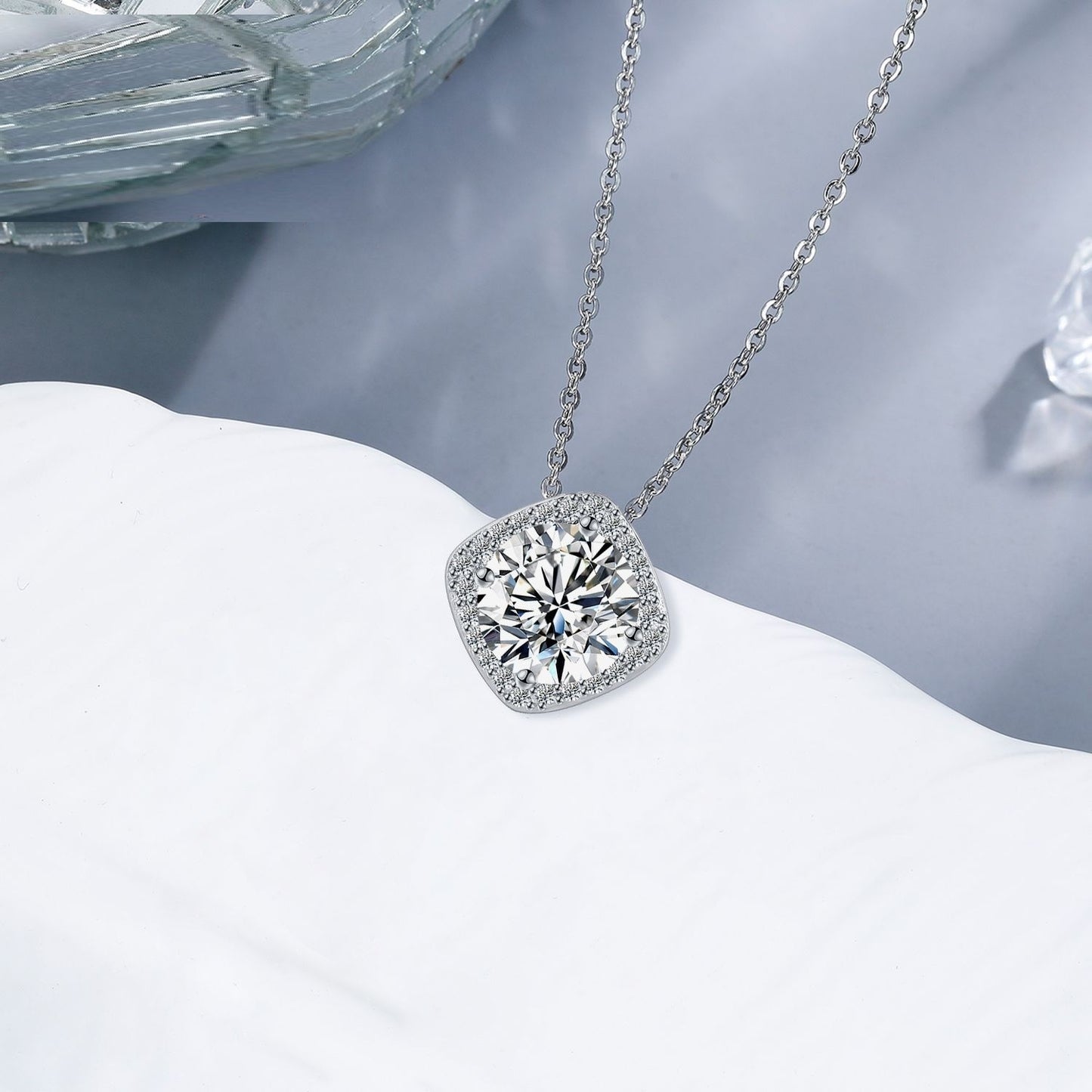 Best Seller In Europe And America Jewelry Bright Heart Square Model Necklace Jewelry/Accessories