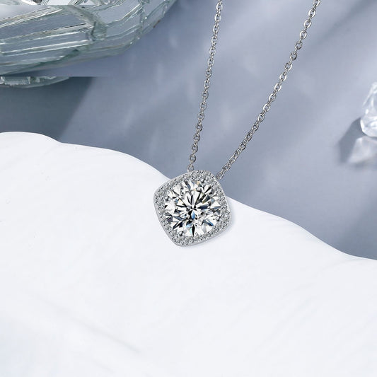 Best Seller In Europe And America Jewelry Bright Heart Square Model Necklace Jewelry/Accessories