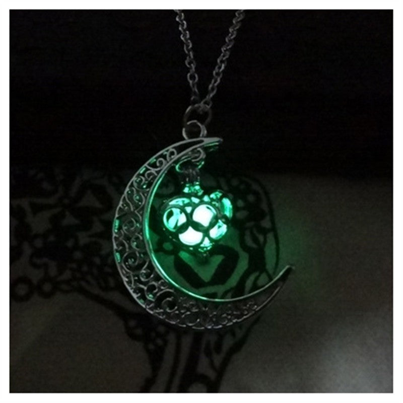 Glowing Pendant Necklaces Silver Plated Chain Necklaces Jewelry & Accessories