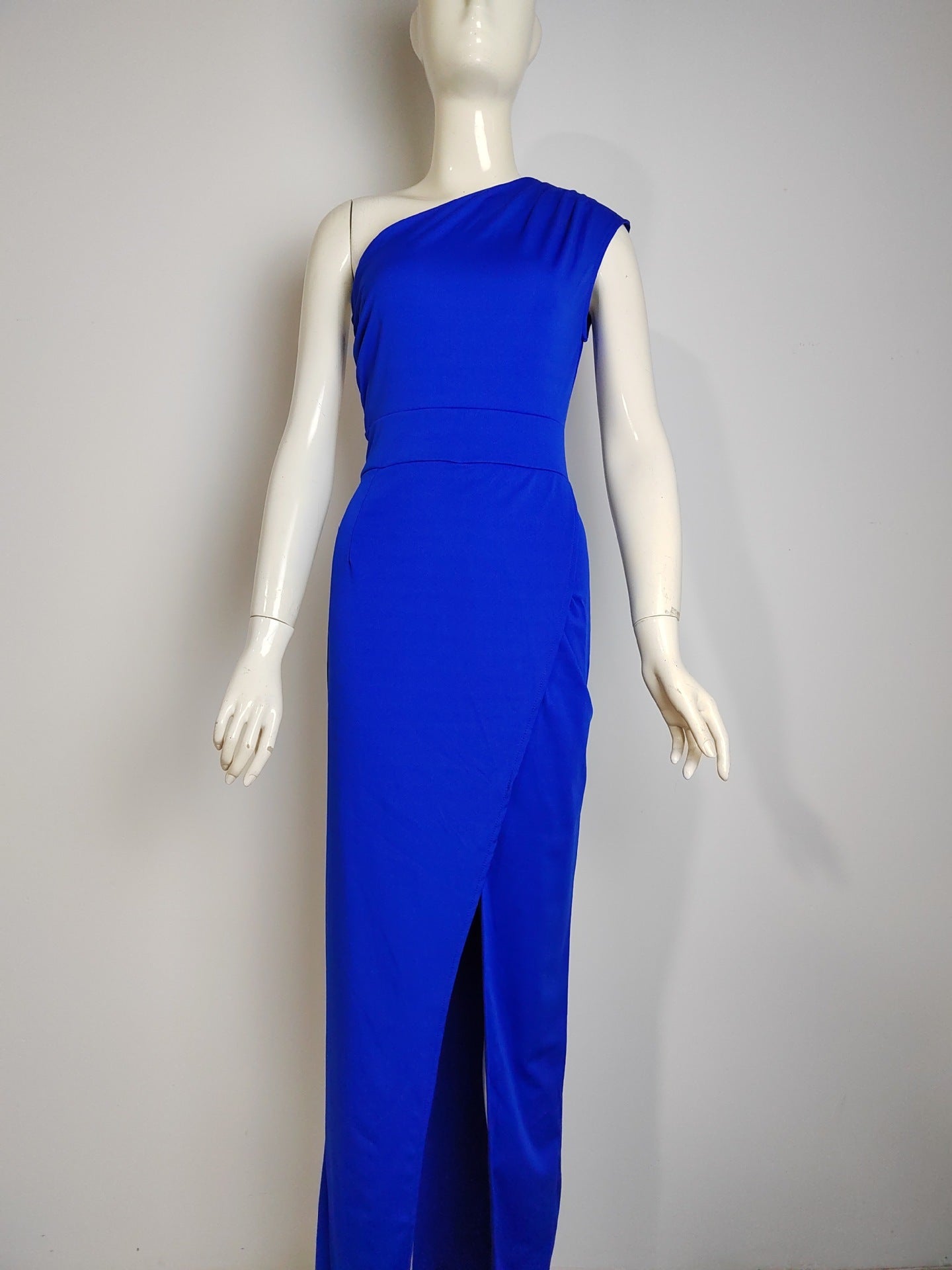 Women's One-shoulder High Waist Front Slit Temperament Dress Women's Garments Apparel / Clothing