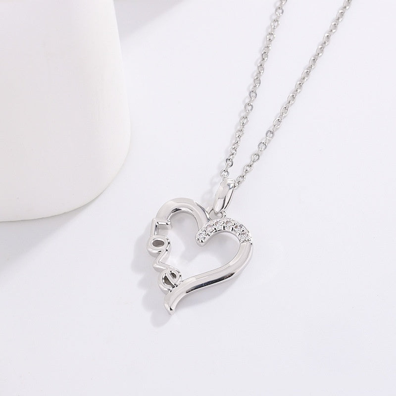 Creative Heart Design LOVE Titanium Steel Necklace LOVE Pendant For Women Wedding Anniversary Party Statement Neck Accessories Jewelry Gift