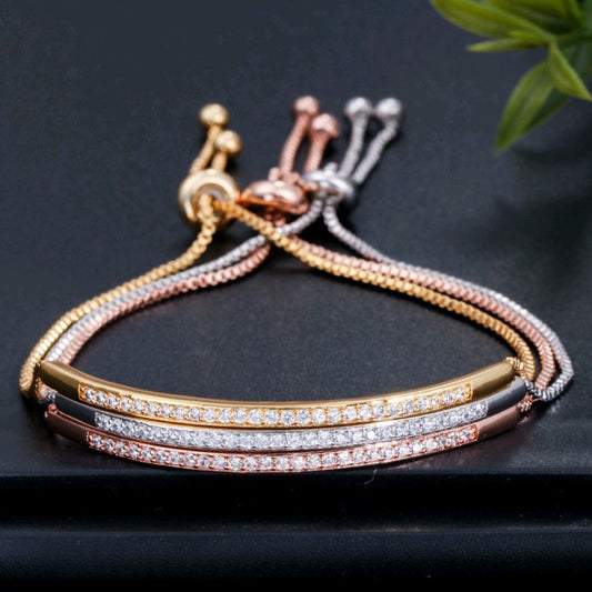 Single row curved bracelet with zircon and diamonds Jewelry/Accessories
