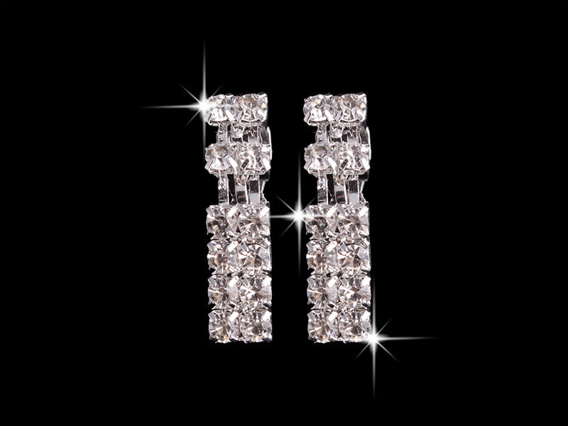 4 Pieces Rhinestones Necklace Set With Earrings Ring And Bracelet Fashion Jewelry For Women Jewelry / Accessories