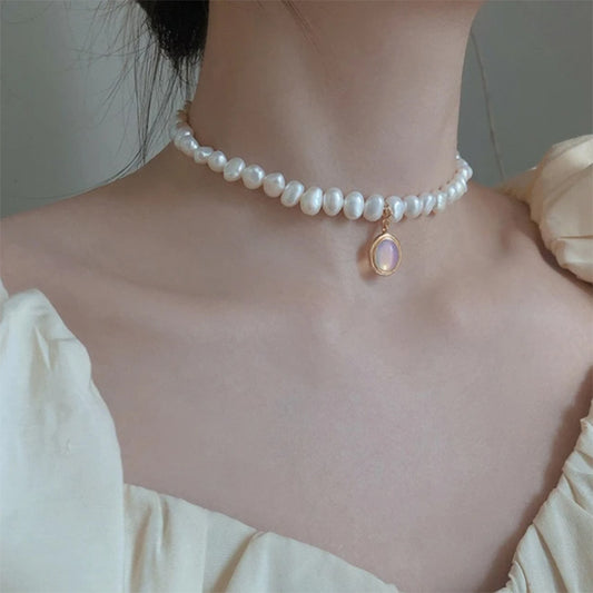 Cold Wind Moon Stone Pendant Temperament Clavicle Chain Jewelry & Accessories