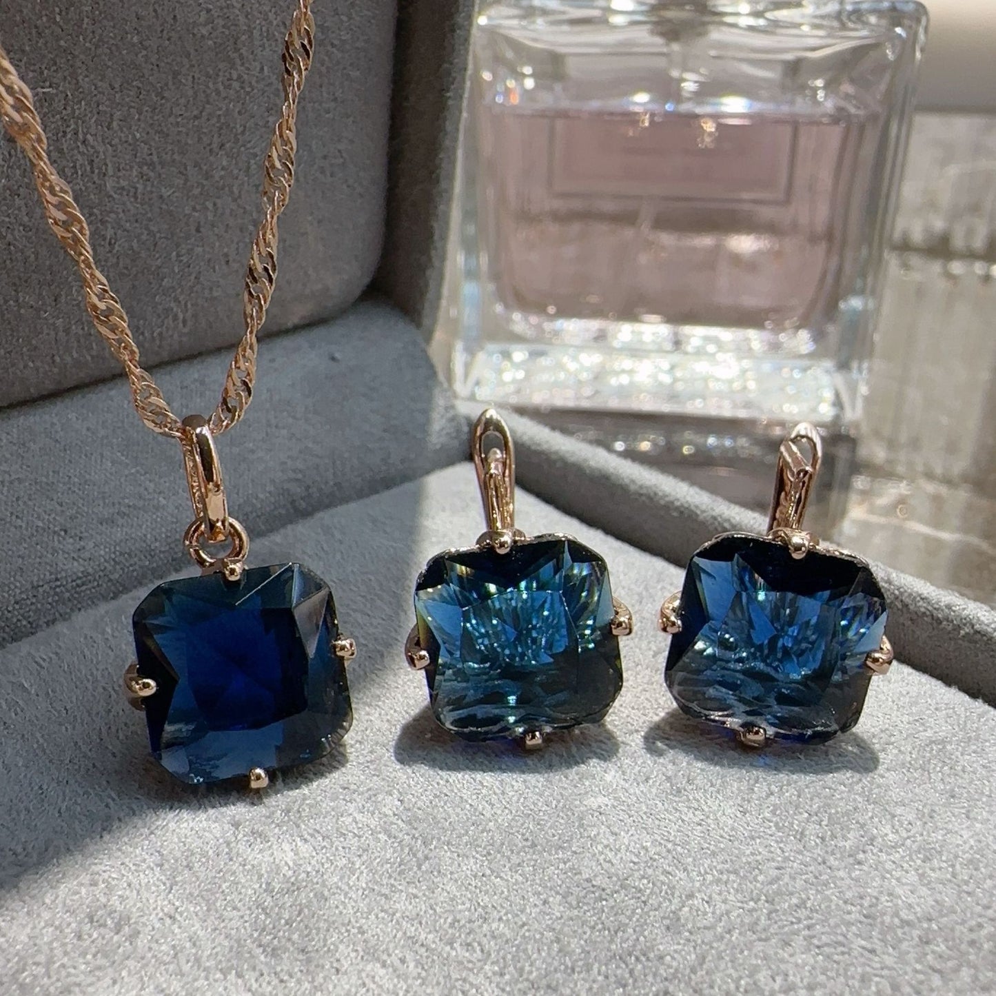 Ornament Sapphire Earrings And Necklace Set Jewelry & Accessories