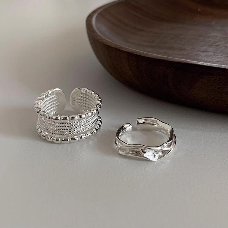 Light Luxury Woven Twisted Multilayer Niche Design Opening Adjustable Exquisite Rings/Jewelry & Accessories