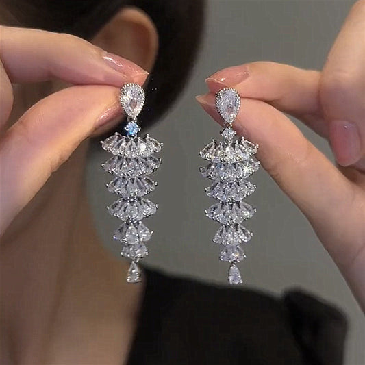 Sparkling Zircon Christmas Tree Drop Earrings For Women Trendy Xmas Tree Plant Dangle Earrings New Year Festival Party Jewelry / Accessories